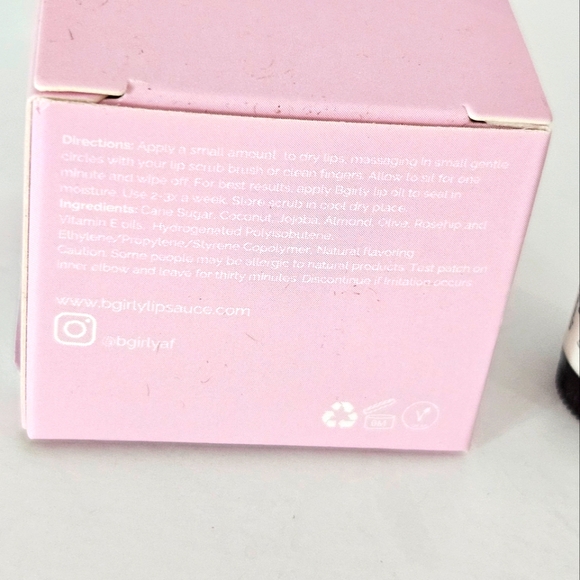 BGirly LipSauce | Vanilla Lip Scrub + Kind Lips Premium Lip Balm (Mint) - Picture 3 of 6